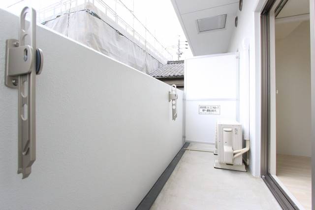 バルコニー　広く使える南向きのバルコニーです