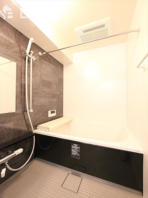 バス・シャワールーム　バスルーム