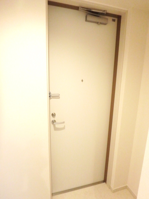 玄関　★同施工別建物の参考写真です★