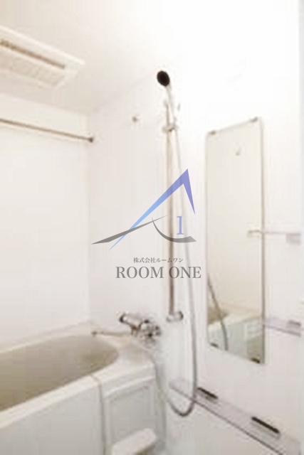 バス・シャワールーム　お風呂です。