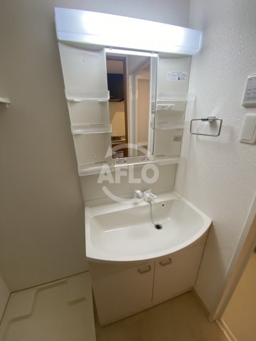 洗面設備　クローバー・グランデ田辺駅前　独立洗面台