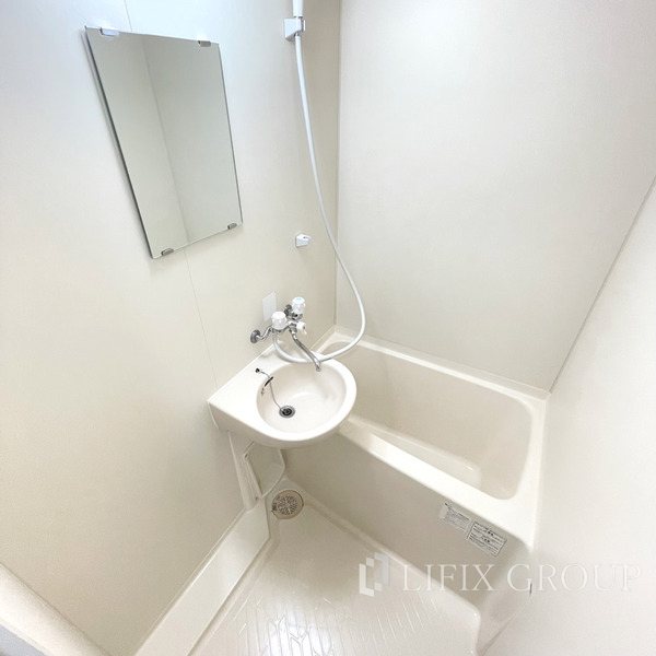 バス・シャワールーム　風呂