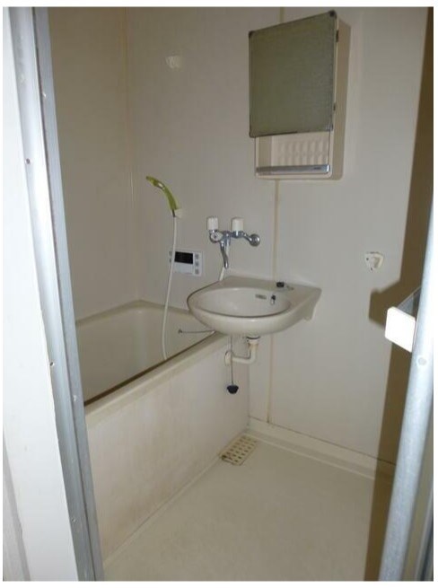 バス・シャワールーム　※別号室の写真です