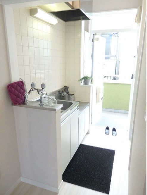 キッチン　家具はイメージです