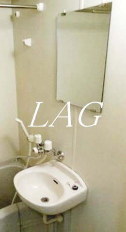 洗面設備　洗面台です。