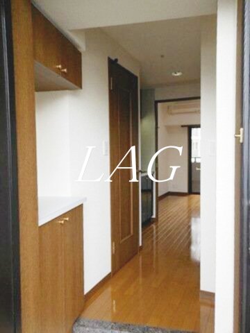 玄関　玄関です。