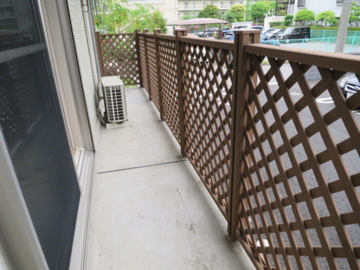バルコニー　バルコニー