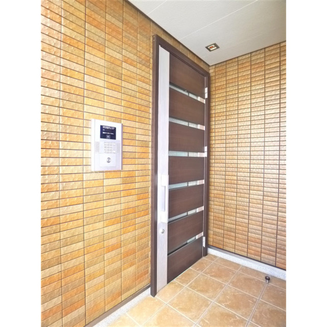 エントランス　エントランス