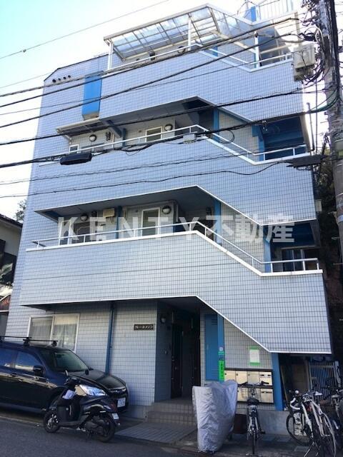 建物外観　落ち着いた雰囲気の外観です