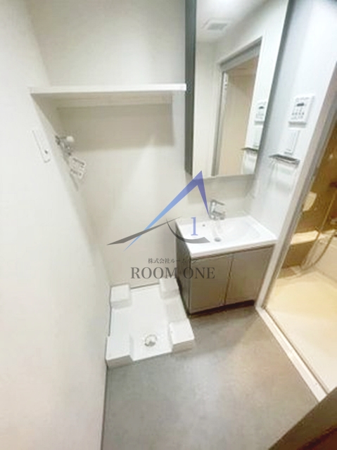 洗面設備　独立洗面台です。