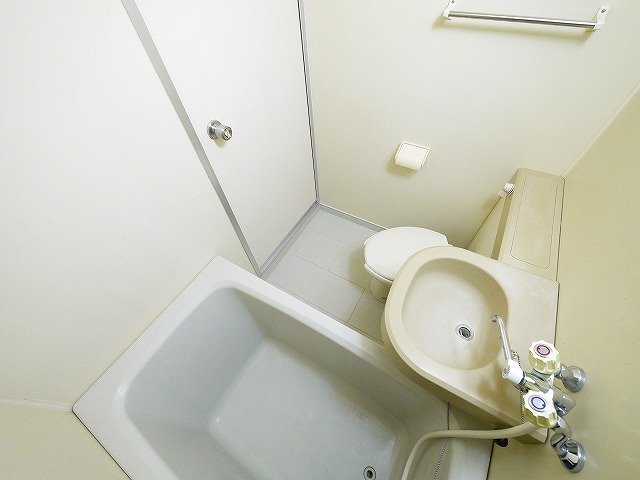 洗面設備　洗面所です