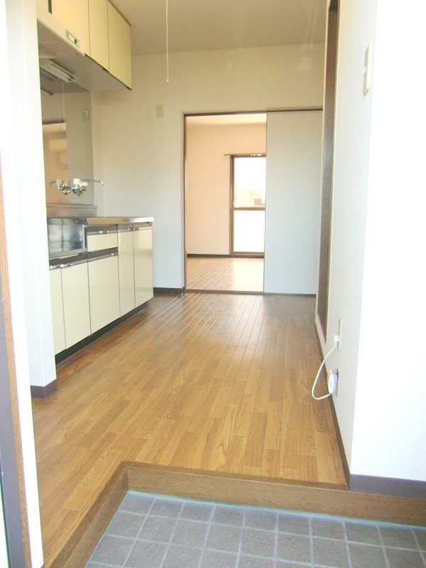 玄関　※他部屋参照・現況優先