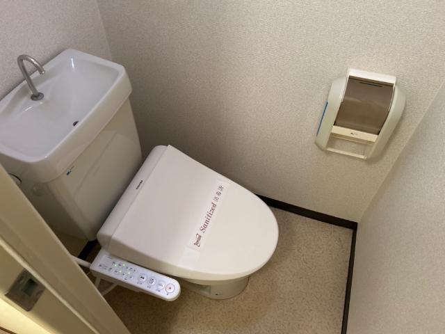 トイレ　トイレ