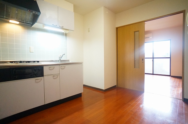 居室・リビング　使いやすい形の為、レイアウトを楽しめます♪