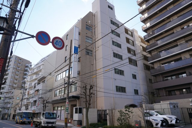 建物外観　外観は落ち着いています