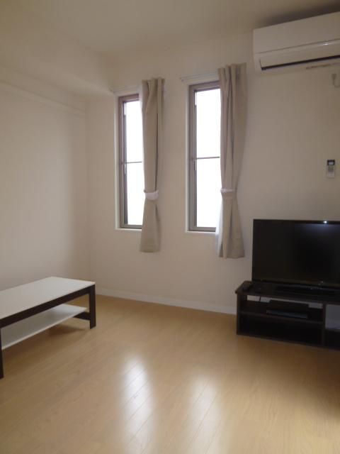 居室・リビング　★お部屋探しはタウンハウジング高幡不動店まで★