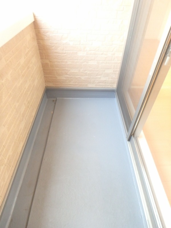 バルコニー　図面と現状に相違がある場合には現状を優先