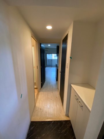 玄関　落ち着いた玄関です