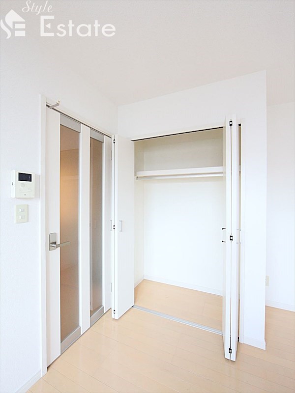 収納　クローゼット