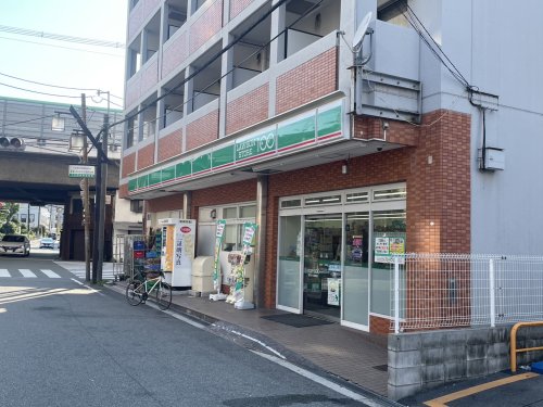 コンビニ　ローソンストア100 淀川十三本町店（コンビニ）まで40m