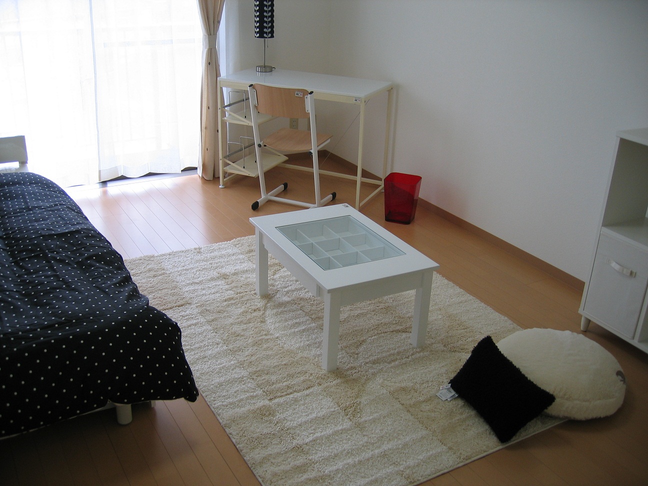 居室・リビング　家具はイメージです