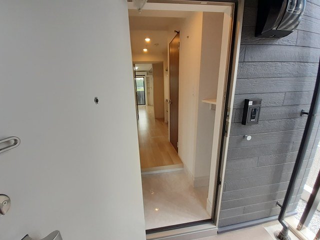 玄関　落ち着いた玄関です