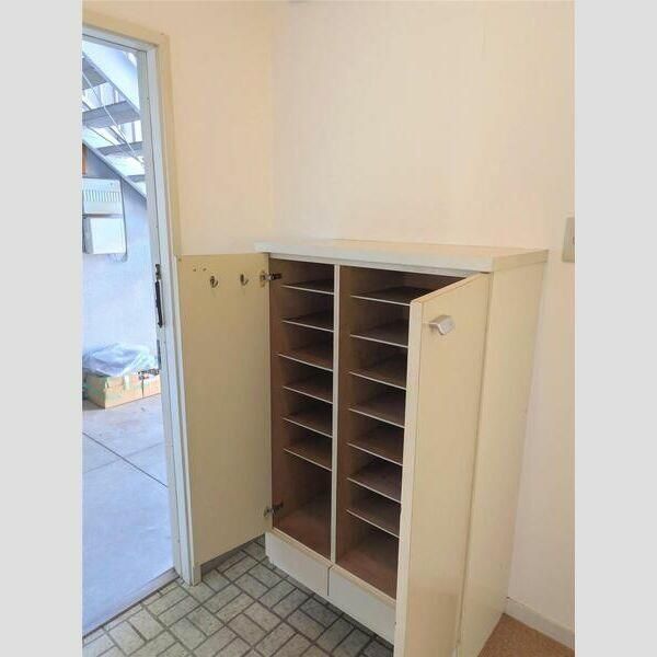 玄関　♪たっぷりサイズの収納♪