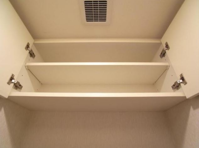 収納　トイレ　上部収納　※別室の写真です