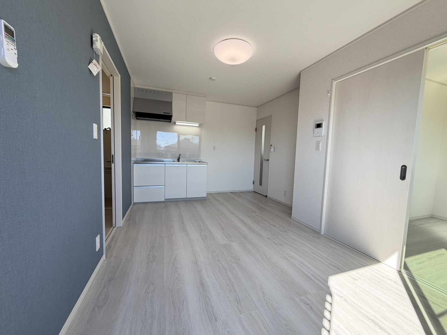 居室・リビング　※同建物反転タイプです。ご参考下さい。