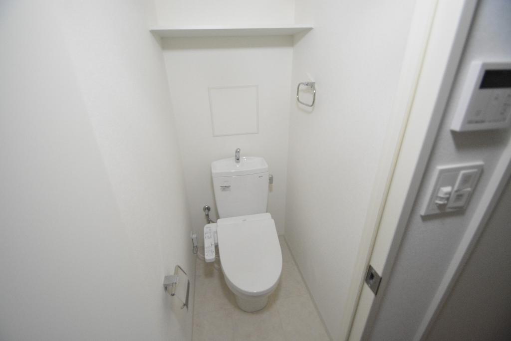 トイレ　シャワー付トイレ