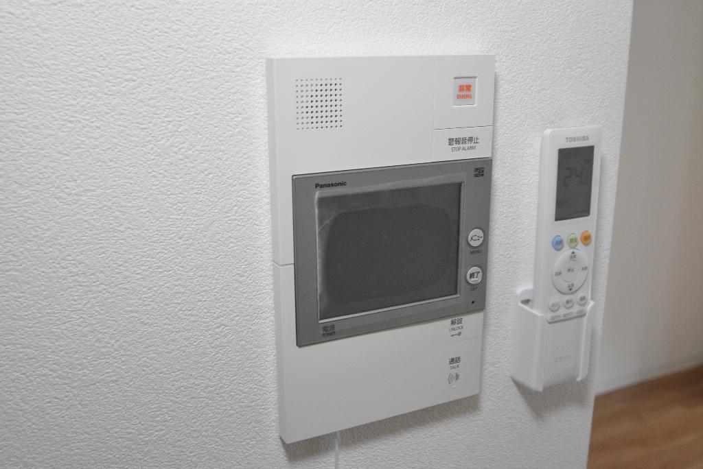 セキュリティ　カメラ付インターホン