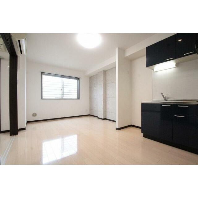 居室・リビング　マリーナヒルズ