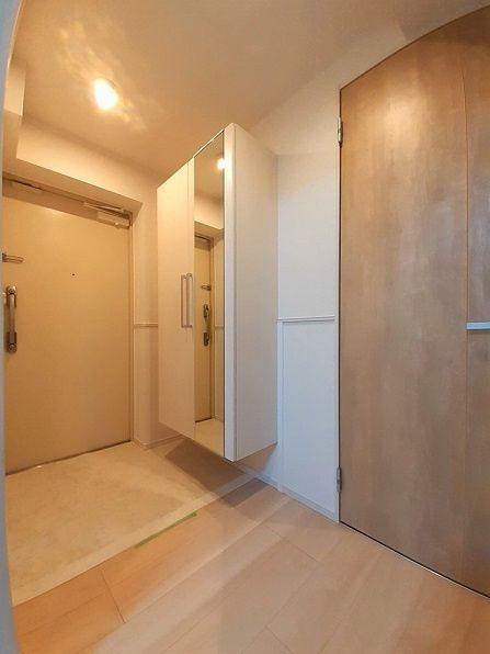 玄関　アジュール千川　板橋区大谷口