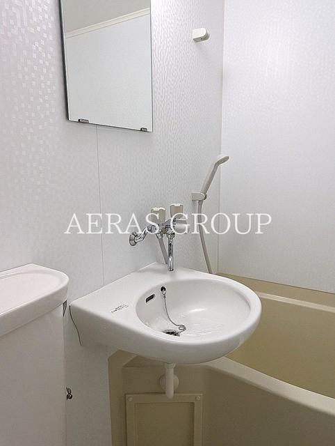 洗面設備　同仕様参考写真