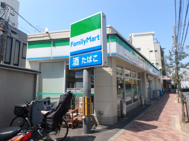 コンビニ　ファミリーマート高砂五丁目店（コンビニ）まで484m