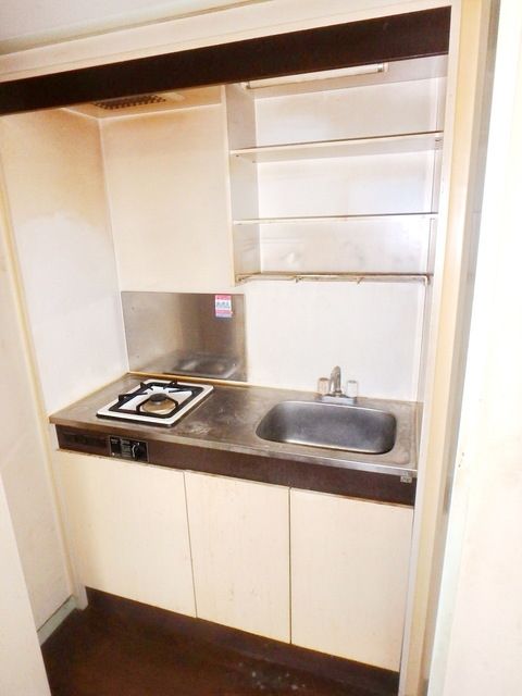 キッチン　★扉付きシステムキッチン★