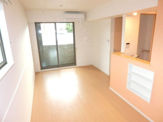 居室・リビング　同イメージの写真です。