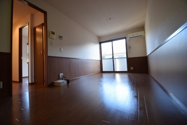 居室・リビング　１０．５帖リビング