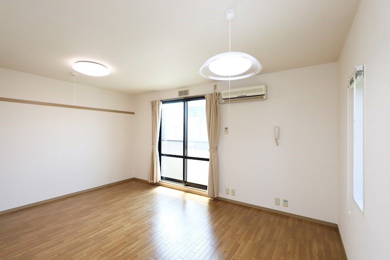 居室・リビング　※別部屋参照