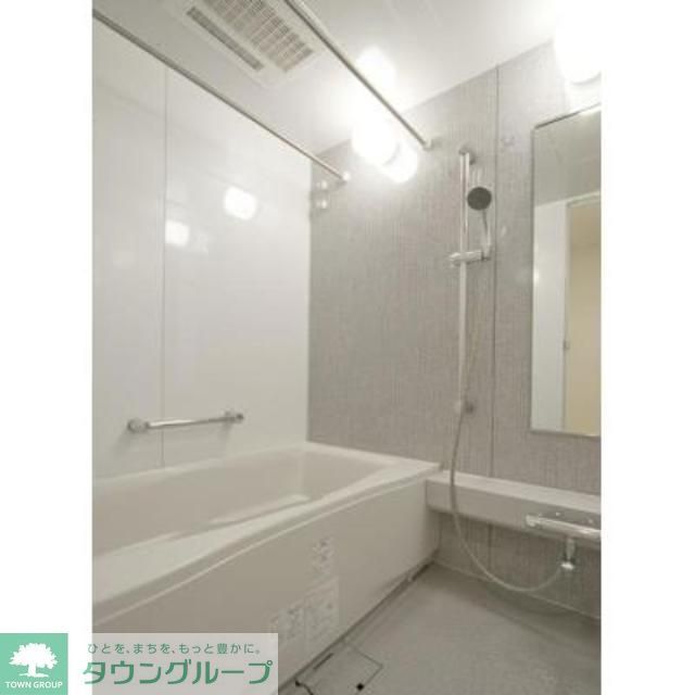 バス・シャワールーム　※写真は同タイプ住戸です。