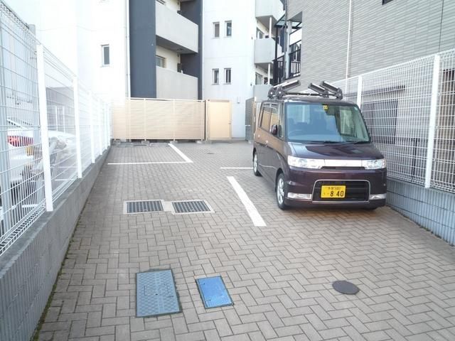 駐車場　☆駐車場☆