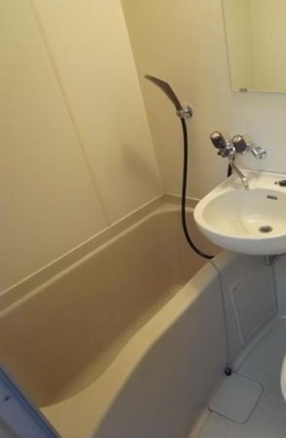 バス・シャワールーム　バスルーム