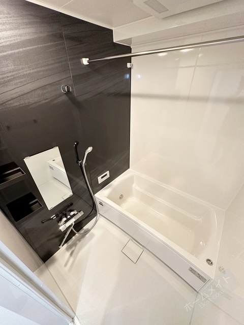 バス・シャワールーム　追い焚き付で寒い日も温まります♪