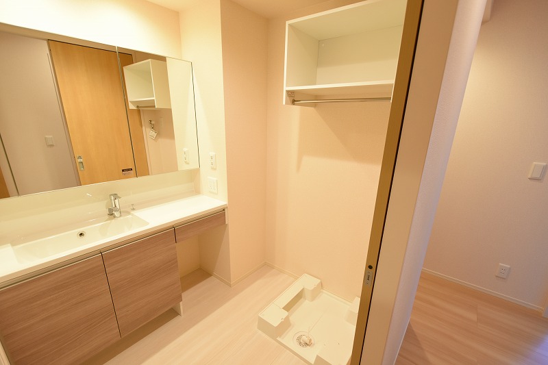 洗面設備　独立洗面化粧台付き☆