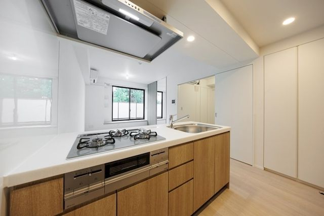 キッチン　☆使いやすいシステムキッチン☆