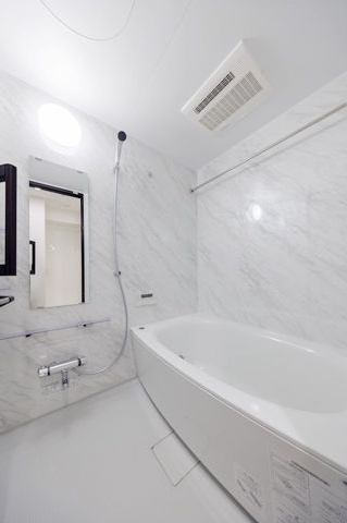 バス・シャワールーム　☆リラックスできるお風呂☆