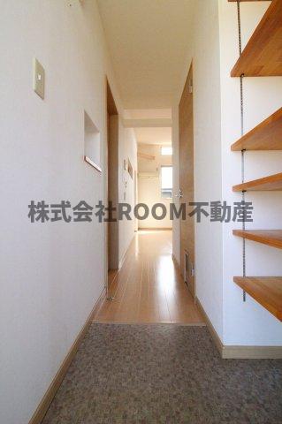 エントランス　毎日通るエントランスはこのようになっています