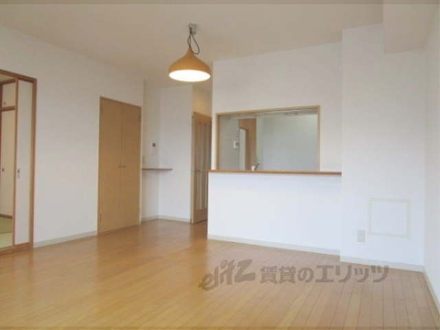 居室・リビング　リビング