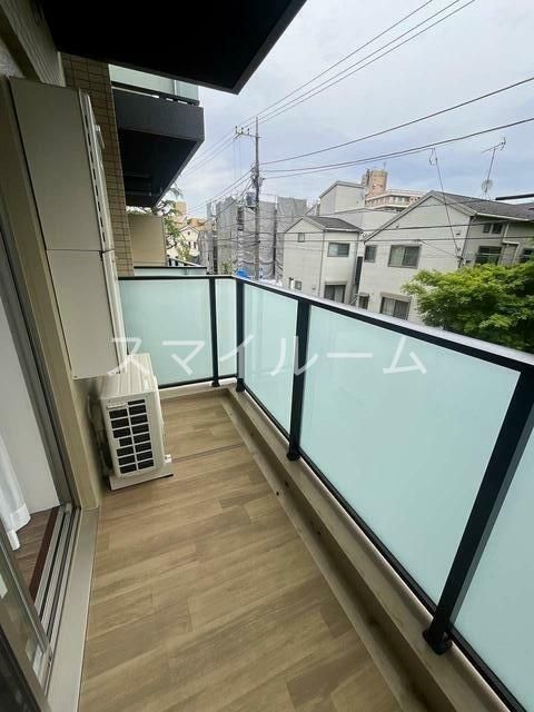 バルコニー　別部屋参考写真となります。
