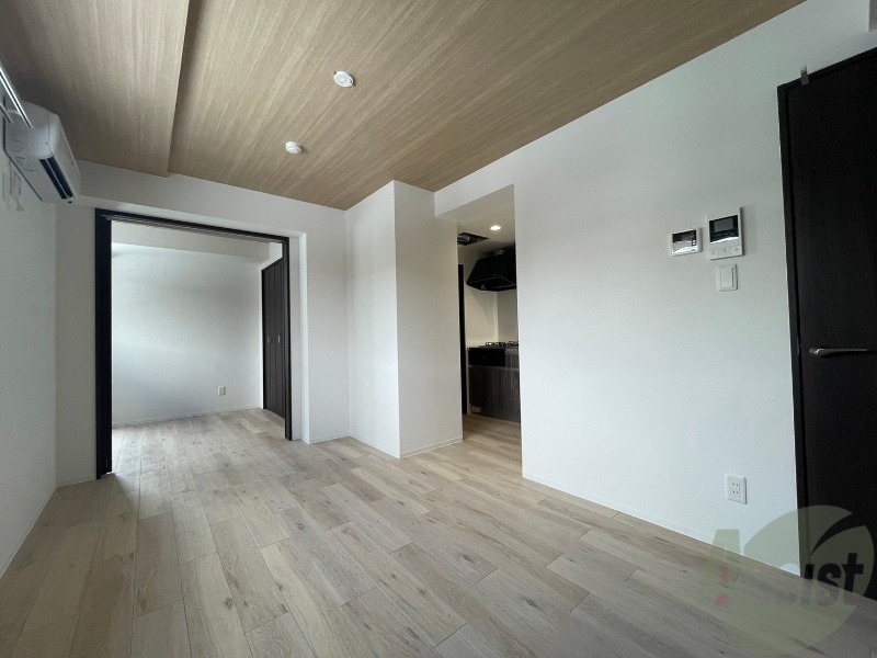 居室・リビング　広くてきれいなリビングです！快適に過ごせそうですね。